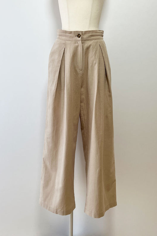 Linen Like Tuck Pants